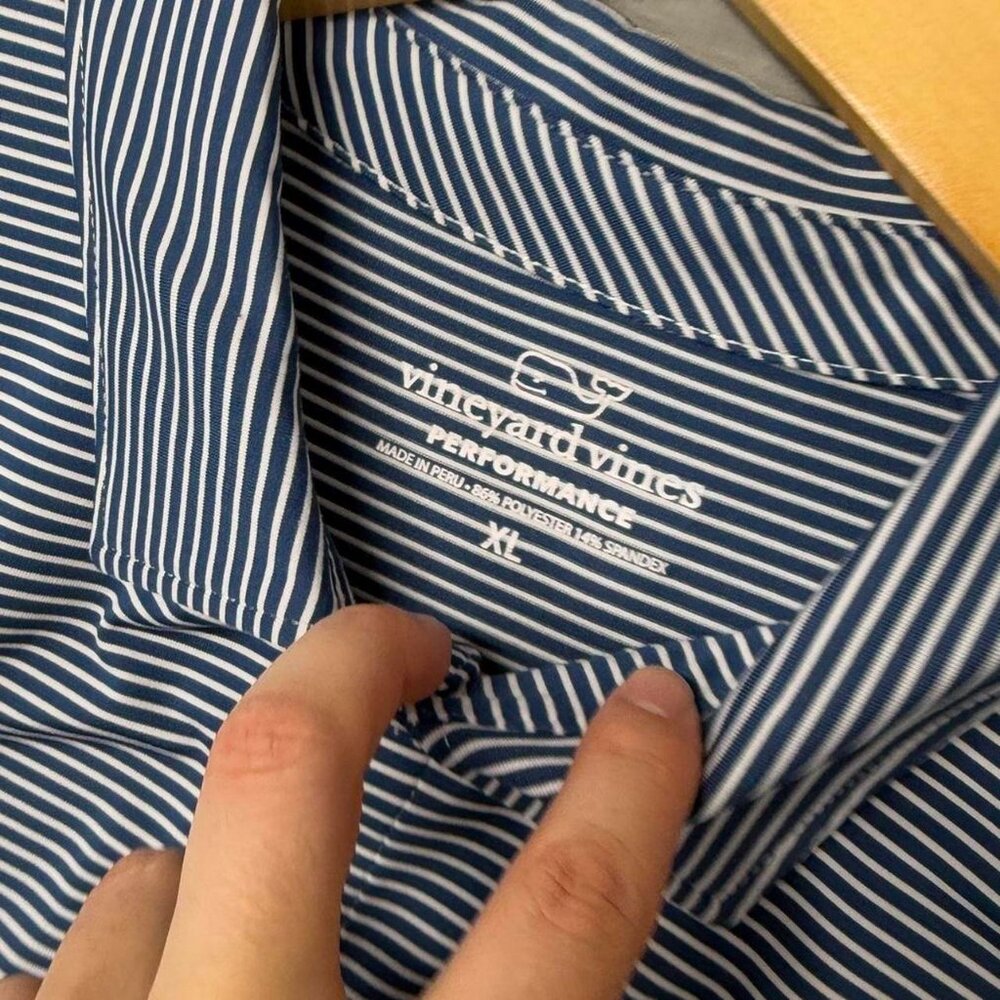 Vineyard Vines Performance Color Block Striped Me… - image 2